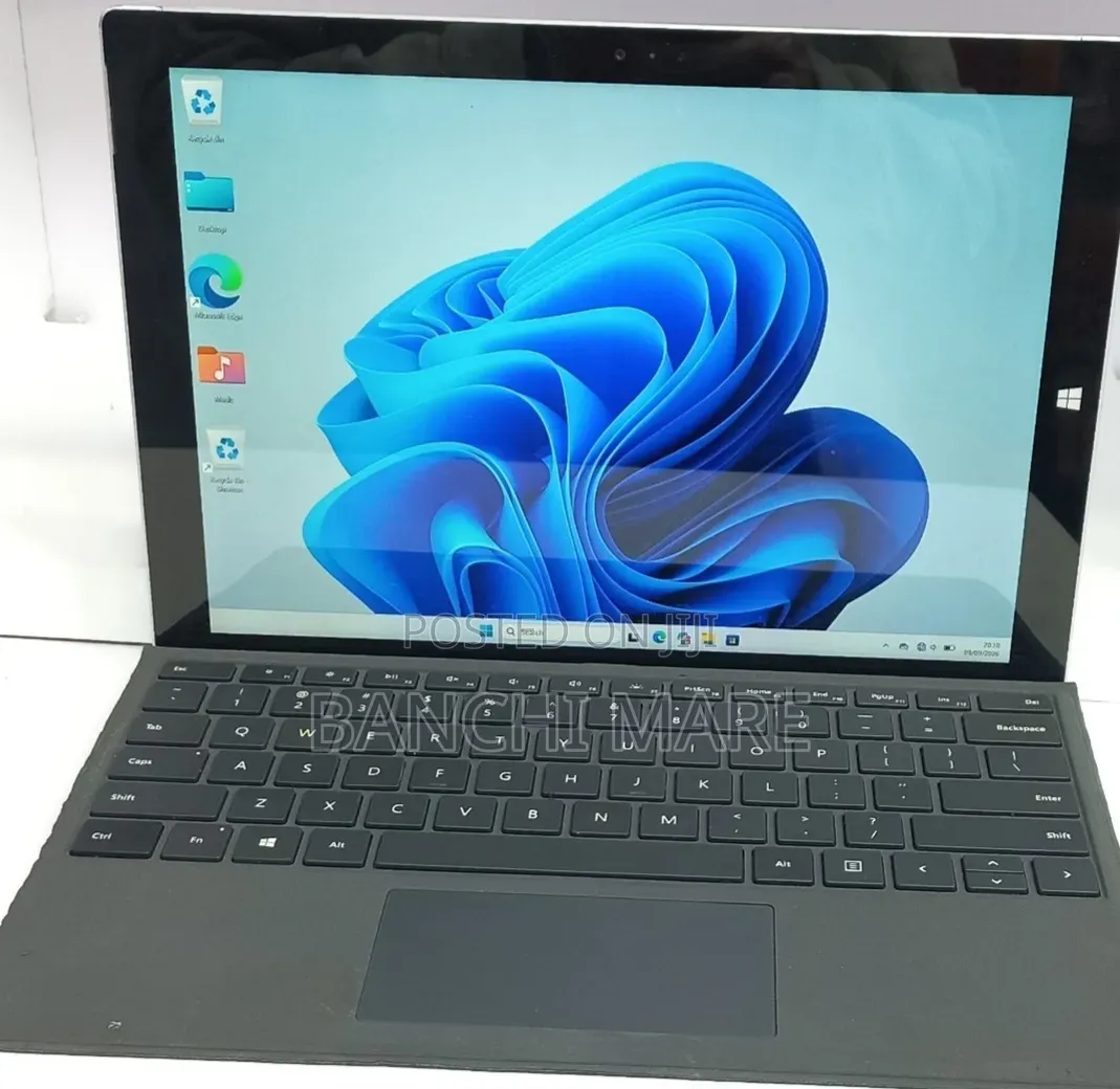 New Laptop Microsoft Surface Pro 3 8GB Intel Core i7 SSD 256GB