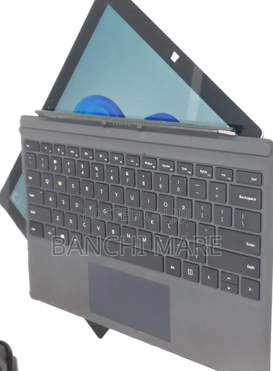 New Laptop Microsoft Surface Pro 3 8GB Intel Core i7 SSD 256GB
