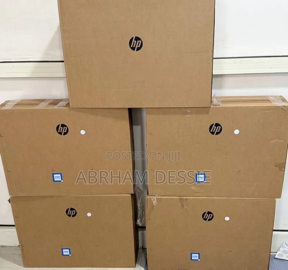 New HP 200 G4 22 All-in-One 8GB Intel Core i5 SSD 512GB