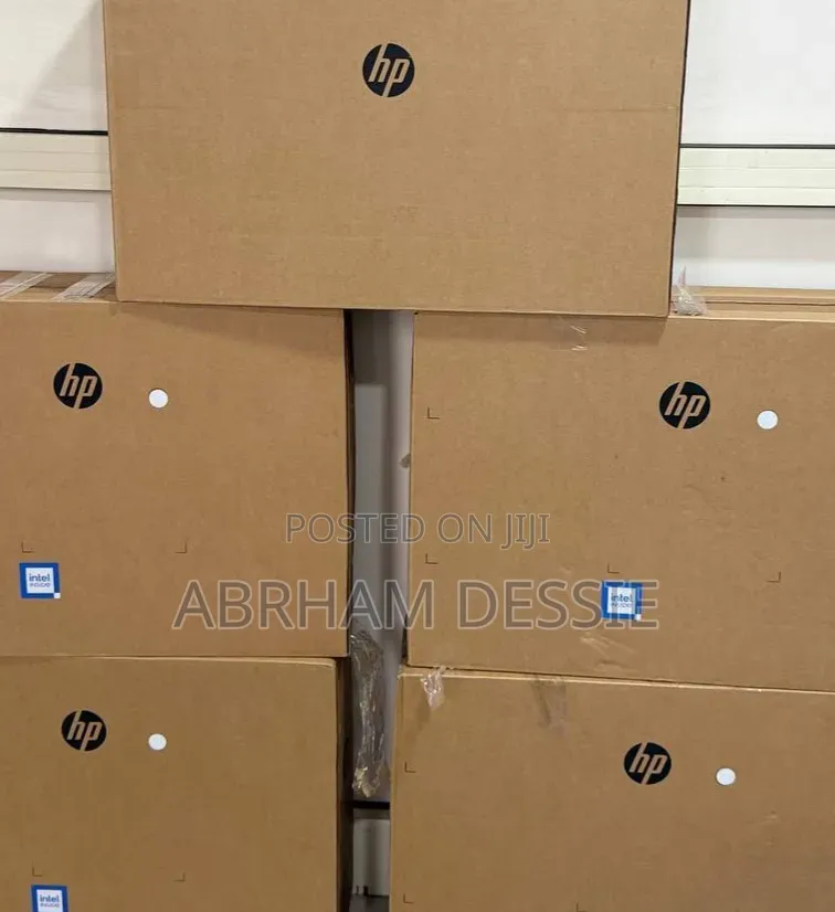 New HP 200 G4 22 All-in-One 8GB Intel Core i5 SSD 512GB