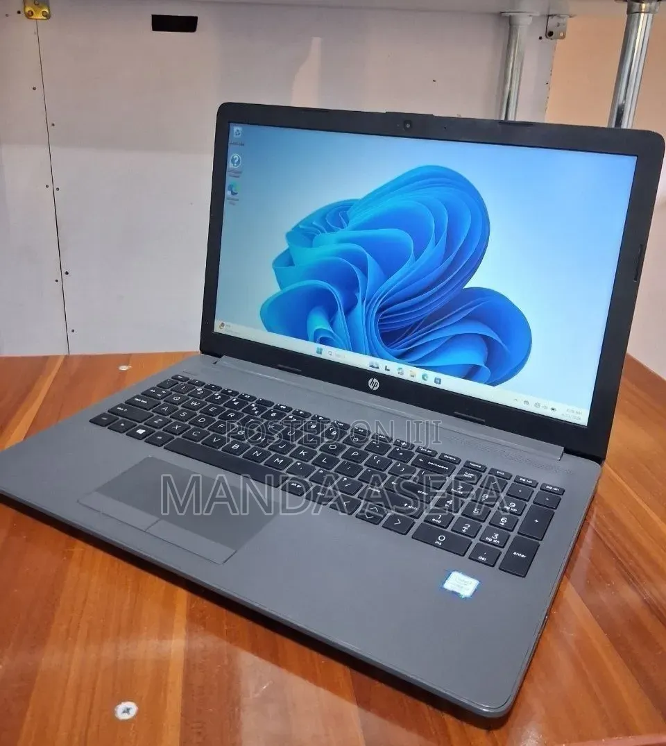 New Laptop HP Stream Notebook 8GB Intel Core i7 HDD+SSD 1T