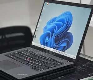 New Laptop Lenovo ThinkPad T14s G4 16GB Intel Core i7 SSD 512GB