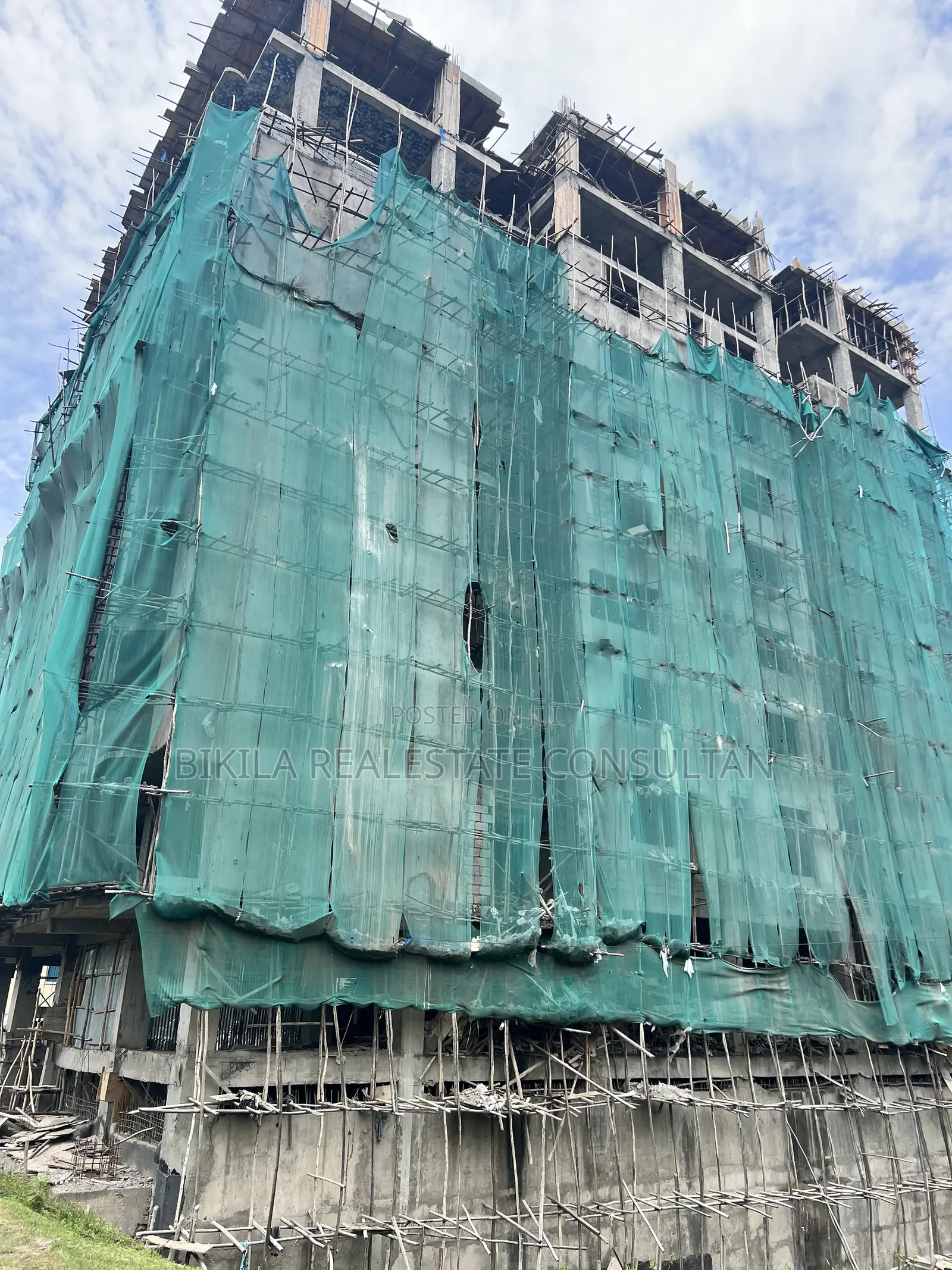 2bdrm Apartment in Highrise Realestate, Yeka for sale