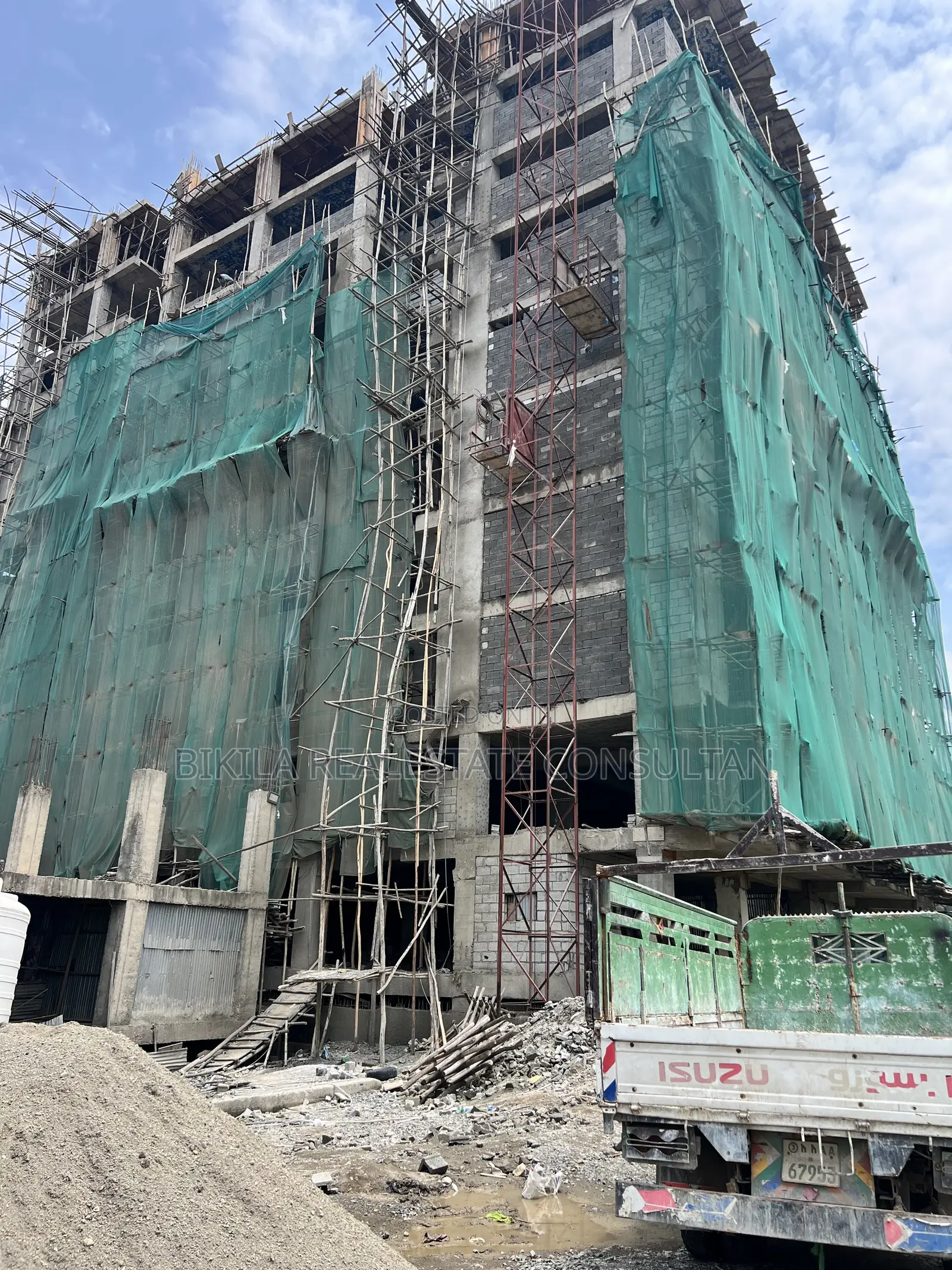 2bdrm Apartment in Highrise Realestate, Yeka for sale