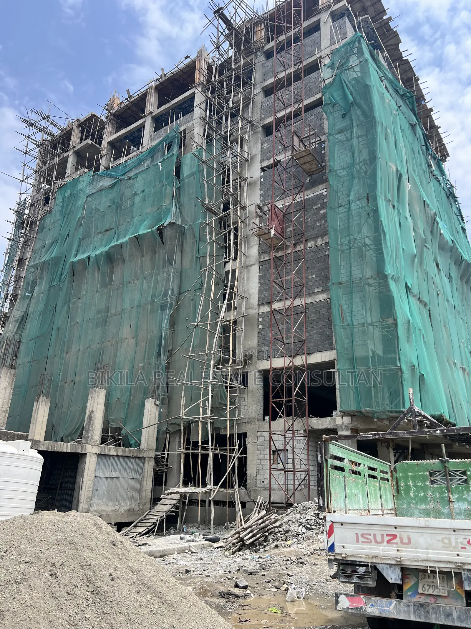 2bdrm Apartment in Highrise Realestate, Yeka for sale