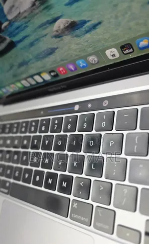 New Laptop Apple MacBook Pro 2021 M1 16GB Apple M1 SSD 1T