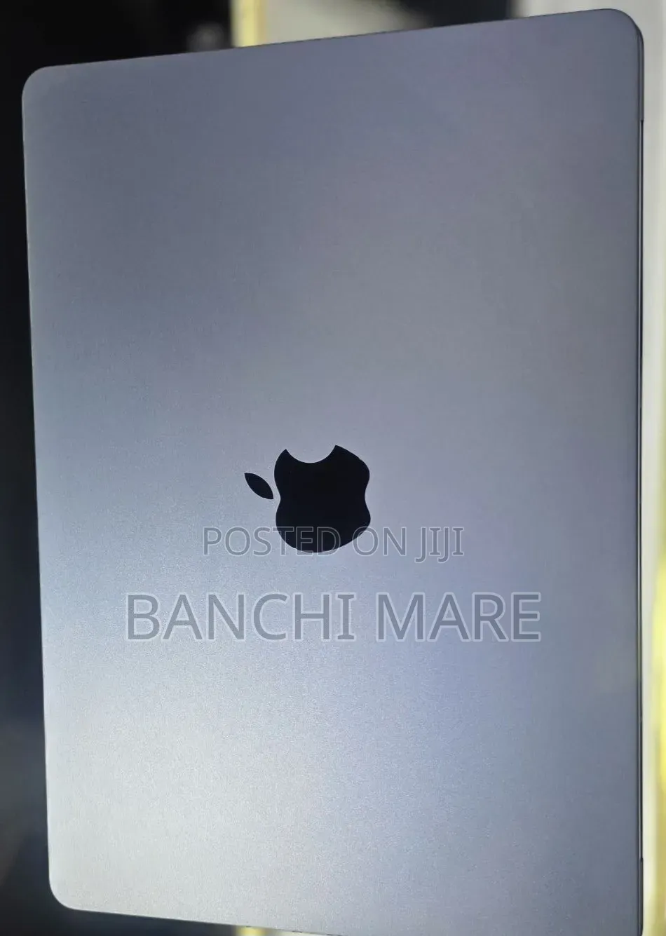 New Laptop Apple MacBook Air 2024 M3 8GB Apple M3 SSD 256GB