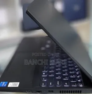 New Laptop Lenovo IdeaPad 130 16GB Intel Core i5 SSD 512GB
