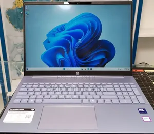 New Laptop HP Pavilion 15 16GB Intel Core Ultra 7 SSD 1T