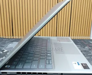 New Laptop Dell Inspiron 14 Plus 7440 16GB Intel Core Ultra 7 SSD 1T