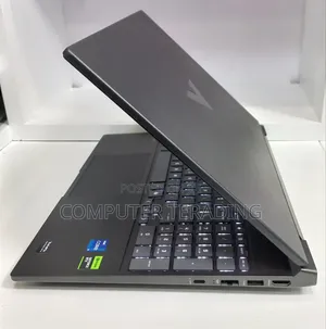 New Laptop HP Victus 15 16GB Intel Core i7 SSD 512GB