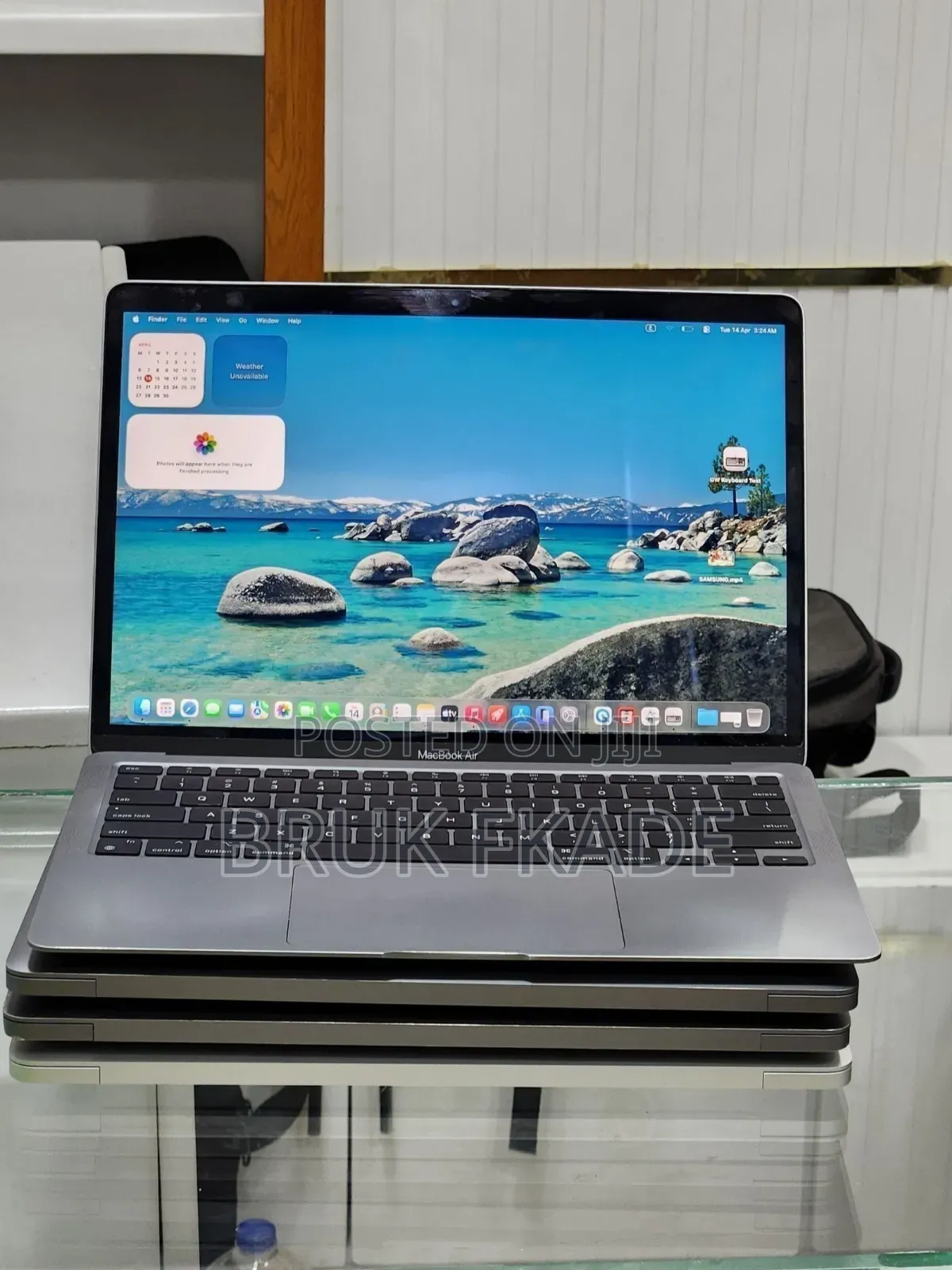 New Laptop Apple MacBook Air 2020 M1 8GB Apple M1 SSD 256GB