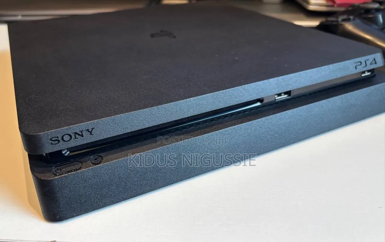 Playstation4 Slim