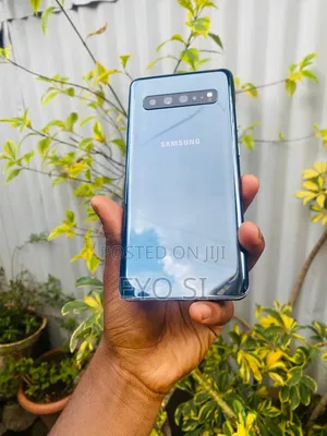 Samsung Galaxy S10 5G 256 GB Black