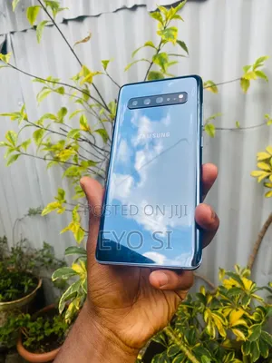 Samsung Galaxy S10 5G 256 GB Black