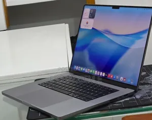 New Laptop Apple MacBook 64GB SSD 1T