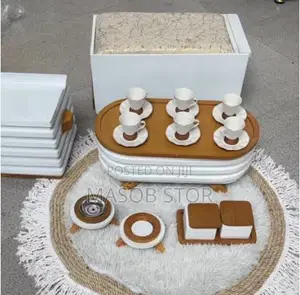ኳሊቲ የሆነ ከእንጨት የተሰራ ረከቦት ሴት