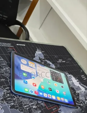 New Apple iPad (2025) 128 GB Blue