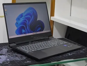 New Laptop HP Victus 16 16GB Nvidia SSD 1T