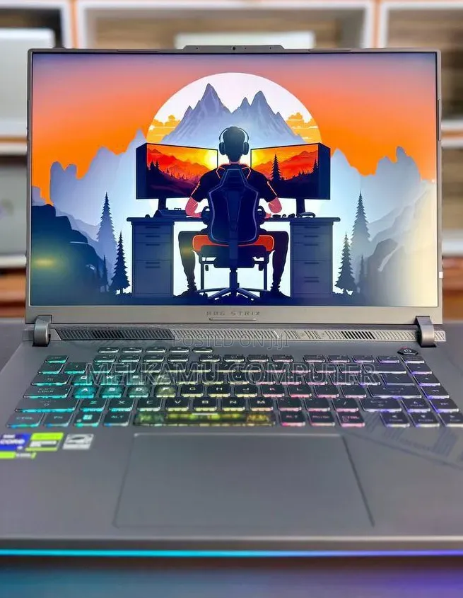 New Laptop Asus ROG Strix G16 16GB Intel Core i9 SSD 1T