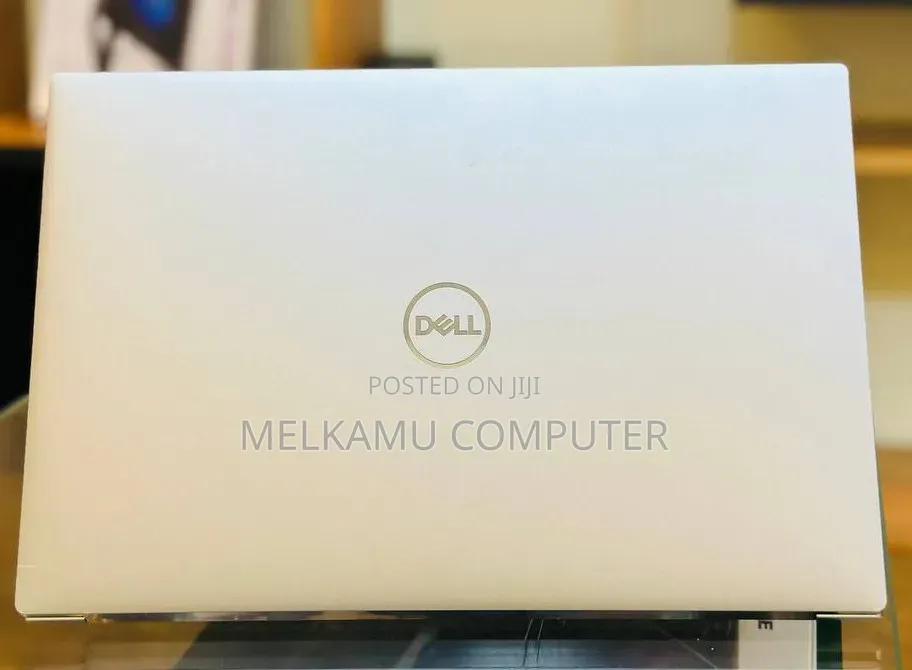 New Laptop Dell Precision 5560 16GB Intel Core i7 SSD 512GB