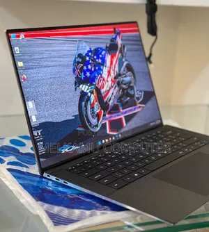 New Laptop Dell Precision 5560 16GB Intel Core i7 SSD 512GB