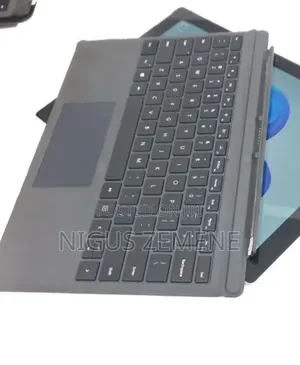 New Laptop Microsoft Surface Pro 3 8GB Intel Core i7 HDD 256GB