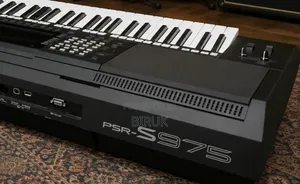 Yamaha Keyboard