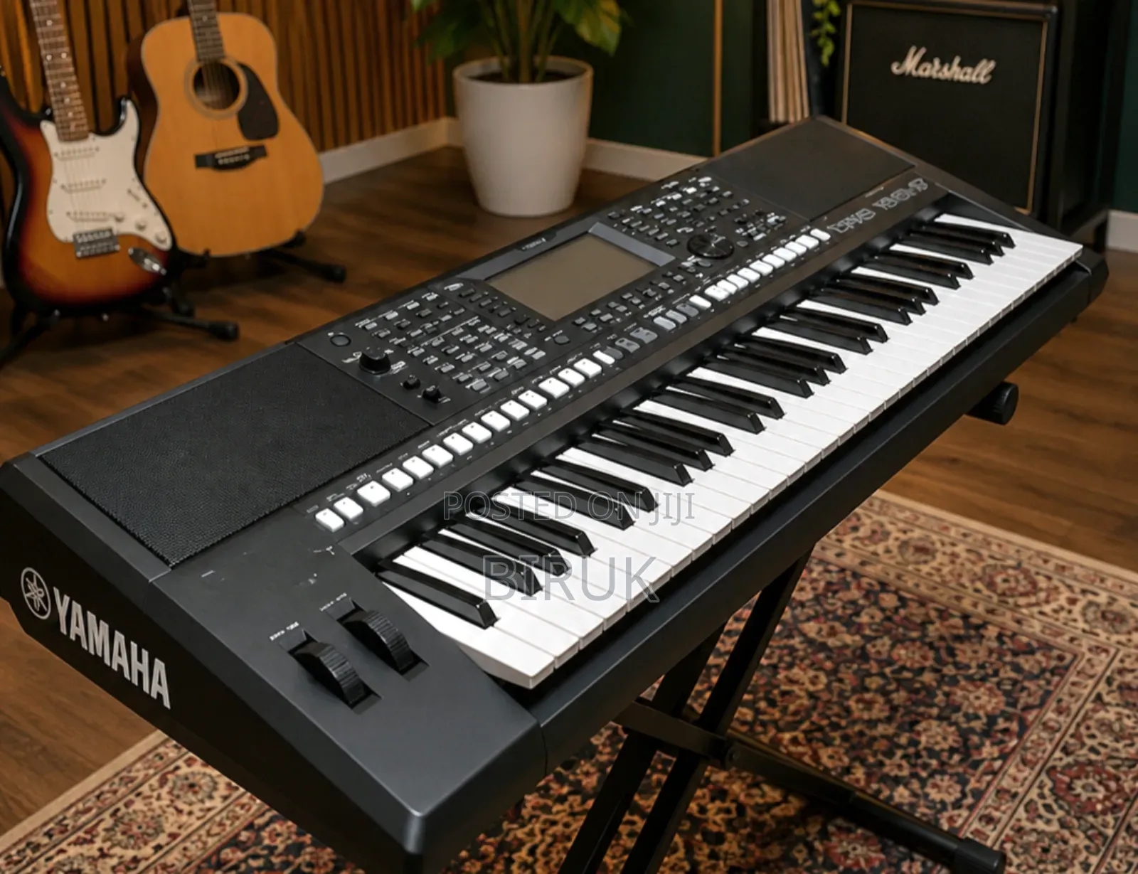 Yamaha Keyboard