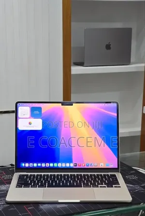 New Laptop Apple MacBook 16GB SSD 256GB