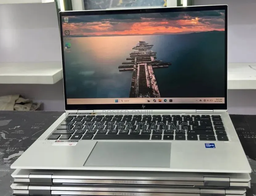 New Laptop HP EliteBook 1040 G8 32GB Intel Core i7 SSD 512GB