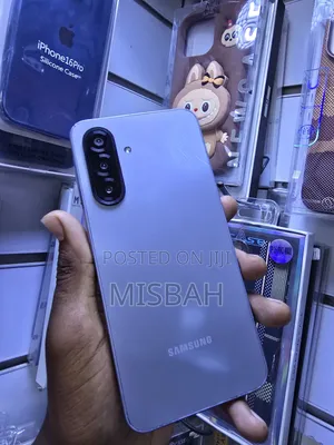 Samsung Galaxy A17 128 GB Gray