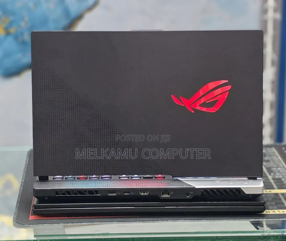 New Laptop Asus ROG Strix G15 32GB AMD Ryzen 9 SSD 1T