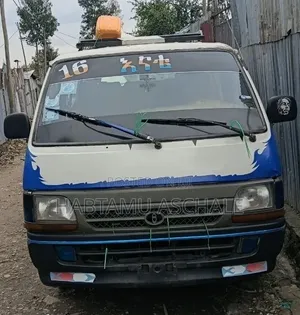 Toyota Hilux Surf 1993