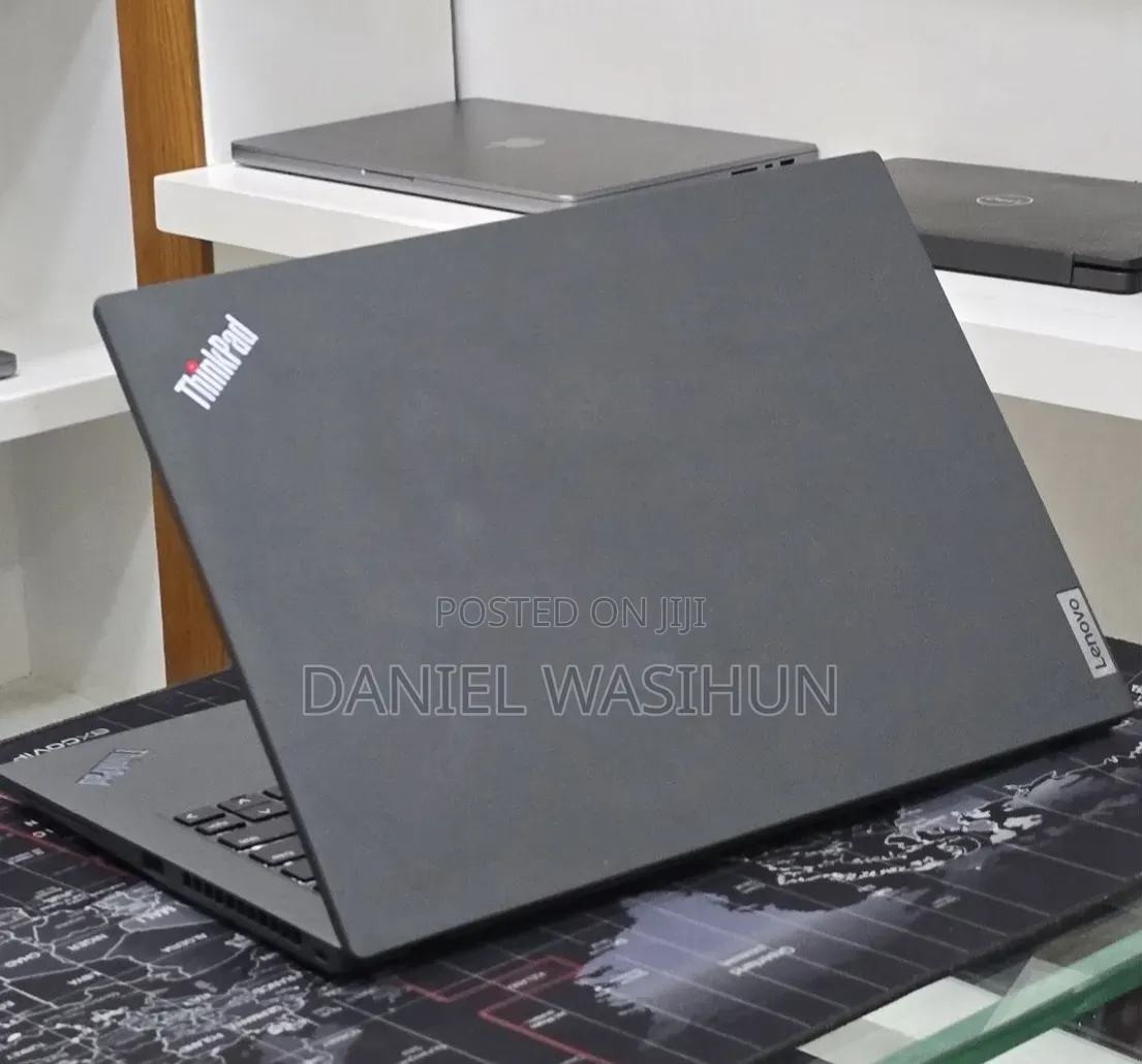 New Laptop Lenovo ThinkPad T14 16GB Intel Core i7 SSD 512GB