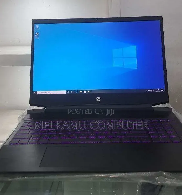 New Laptop HP Pavilion Power 15 16GB AMD Ryzen 5 SSD 512GB