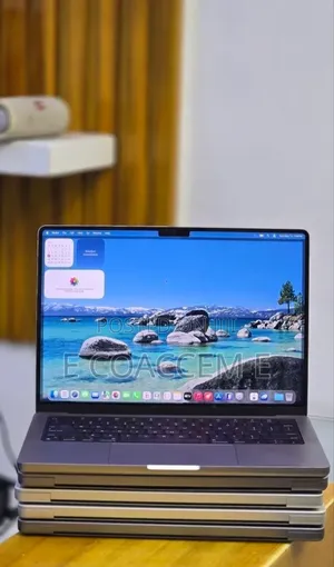 New Laptop Apple MacBook 16GB SSD 512GB