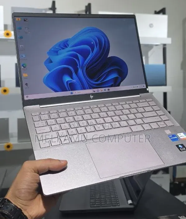 New Laptop HP Pavilion 14 16GB Intel Core i7 SSD 1T