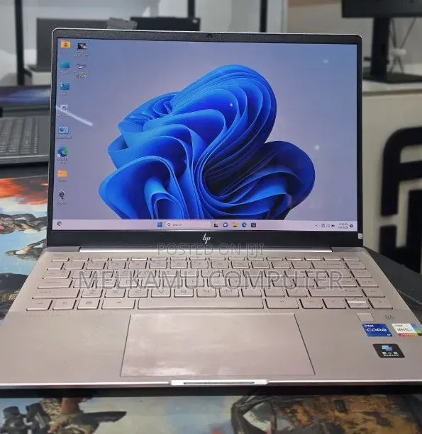 New Laptop HP Pavilion 14 16GB Intel Core i7 SSD 1T