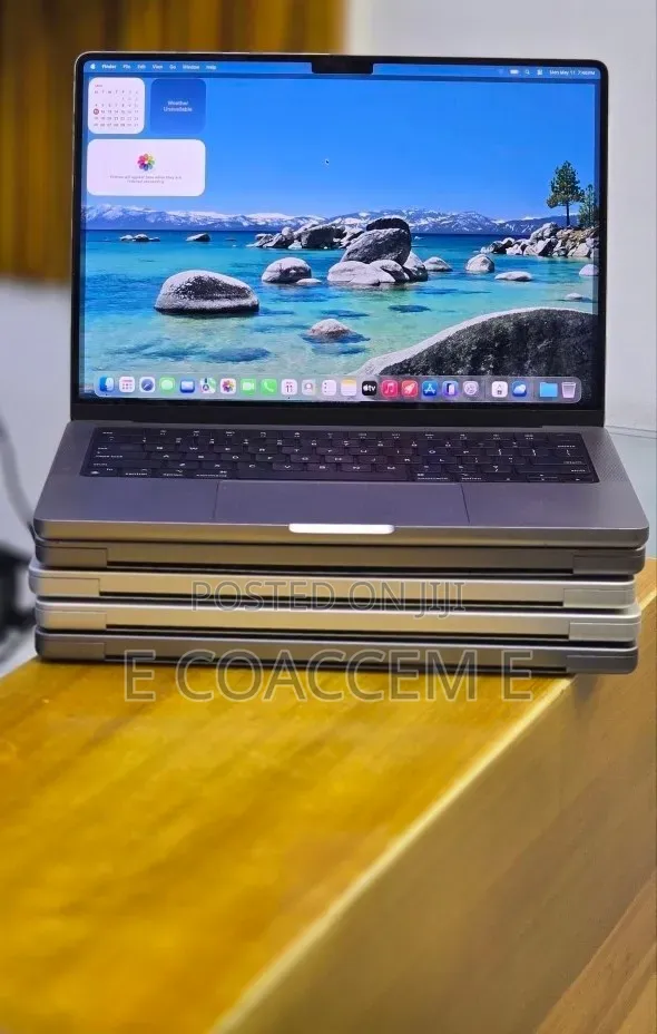 New Laptop Apple MacBook 16GB SSD 512GB