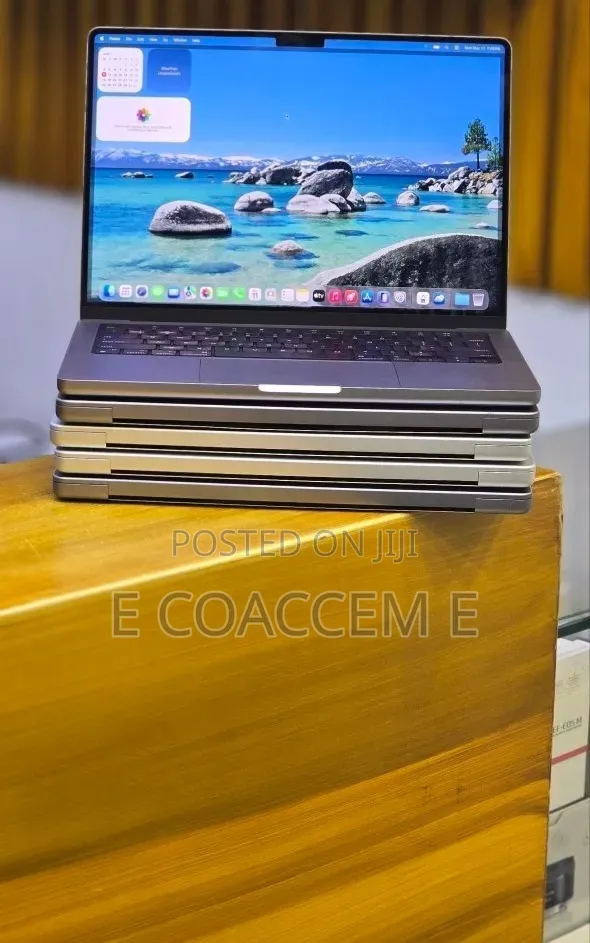 New Laptop Apple MacBook 16GB SSD 512GB