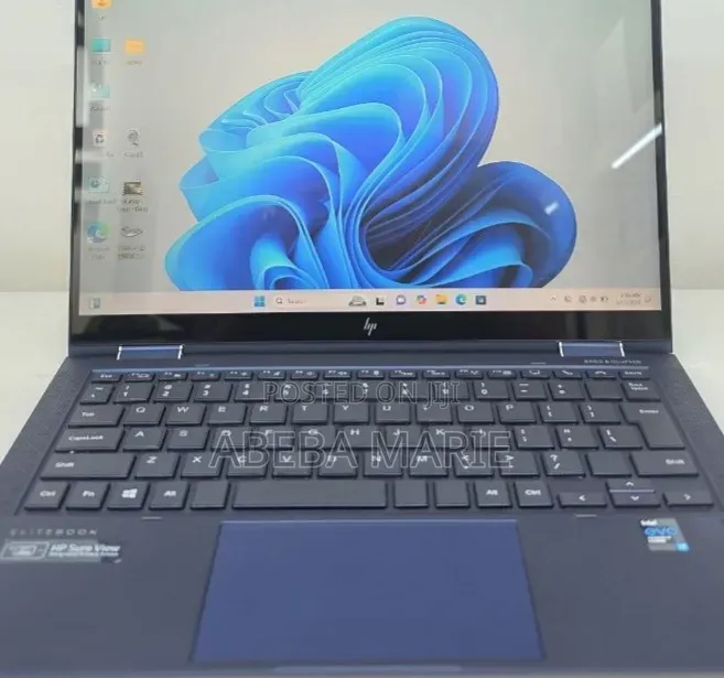 New Laptop HP Dragonfly G3 16GB Intel Core i7 SSD 512GB