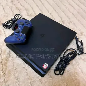Palystation 4 Slim 13.5 Version With One Joystik
