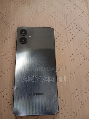 Samsung Galaxy A06 64 GB Gray