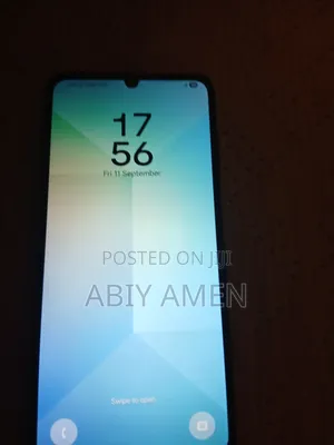 Samsung Galaxy A06 64 GB Gray