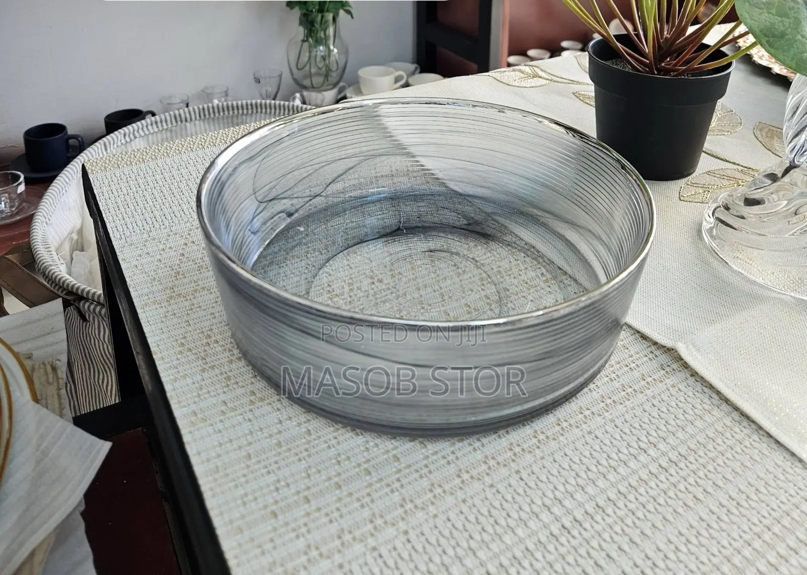 Glass Bowl / የመስታወት ጎርጋዳ ሰሀን