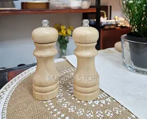 Wooden Pepper Grinder