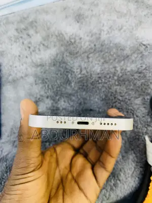 Apple iPhone 13 128 GB