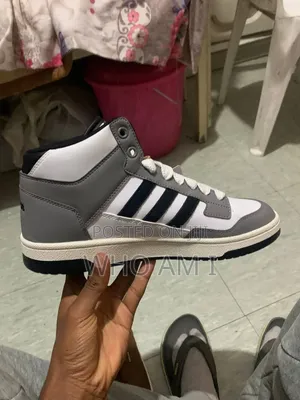 Adidas Campus 00s