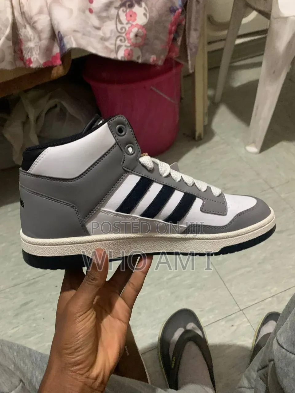 Adidas Campus 00s